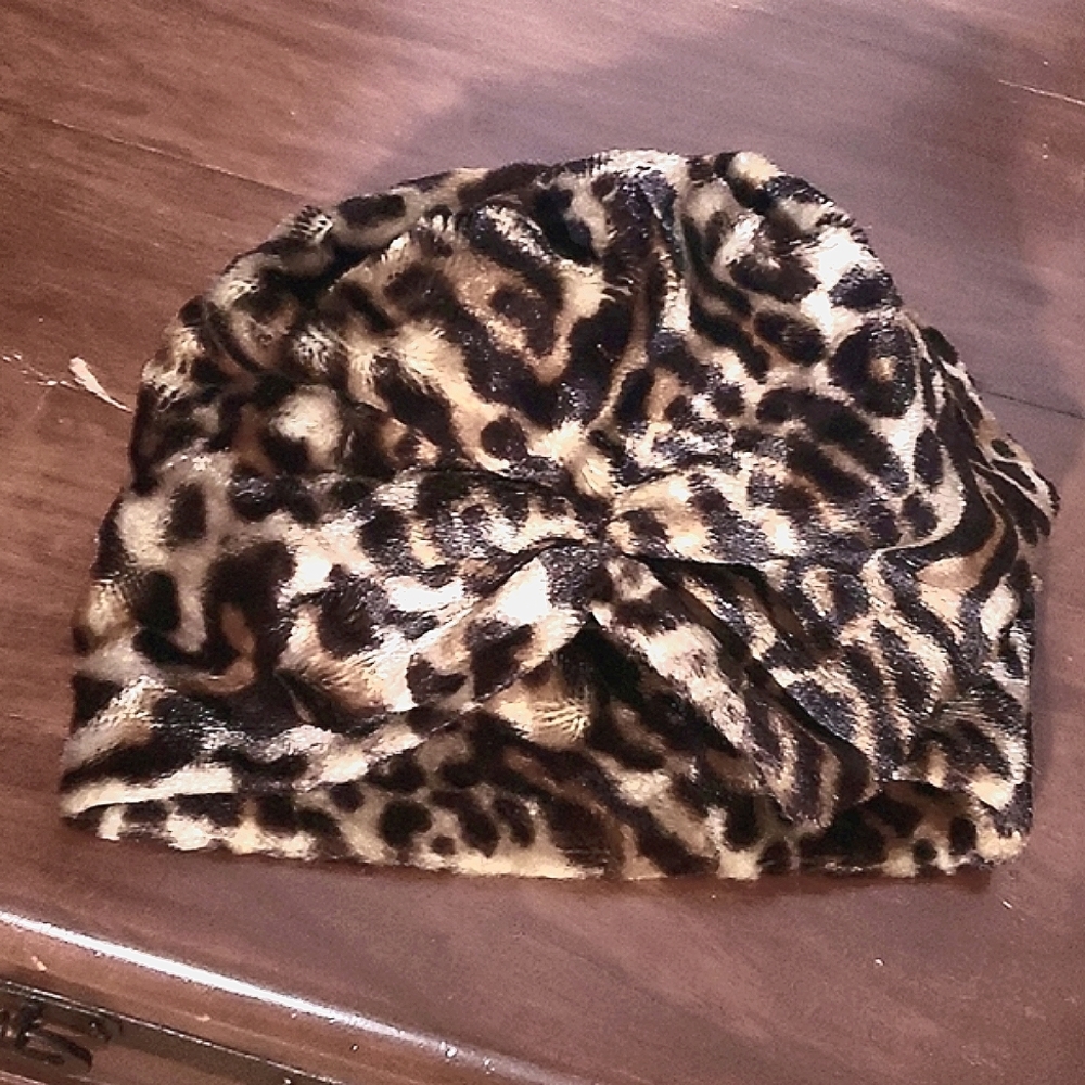 Faux fur genie hat :)